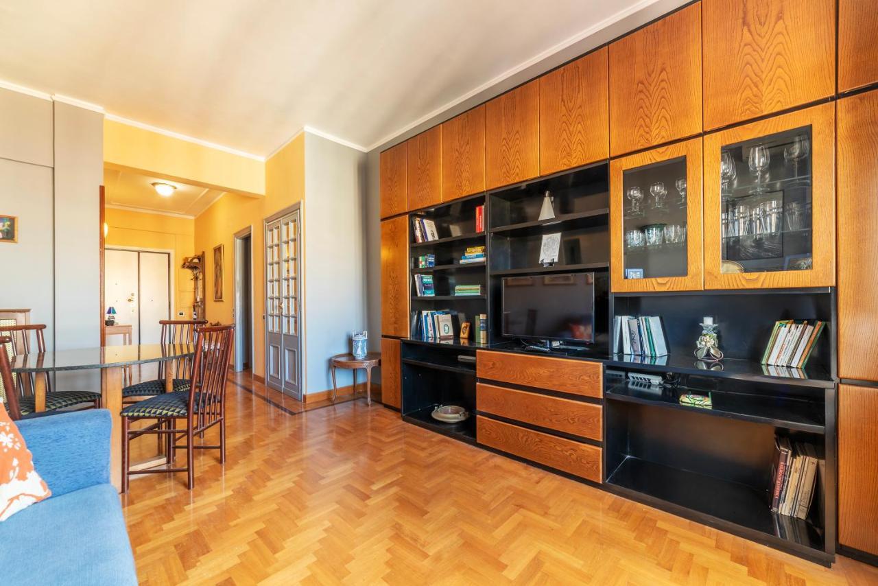Mm Re Di Apartment